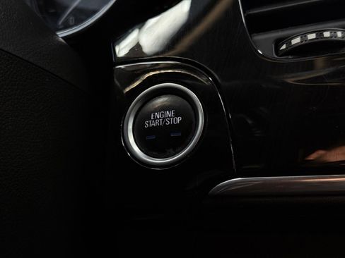 Used 2019 Buick Encore Essence image 56