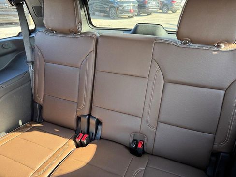 Certified 2024 Chevrolet Tahoe High Country w/ Advanced Technology Package image 13