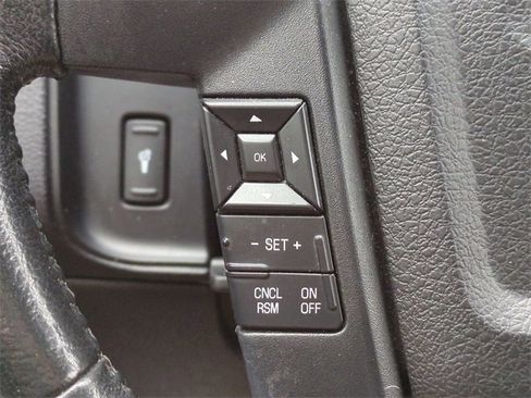 Used 2017 Ford Expedition XLT w/ Equipment Group 201A image 27