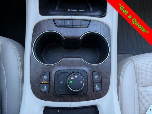 Used 2022 GMC Acadia Denali w/ Trailering Package image 30