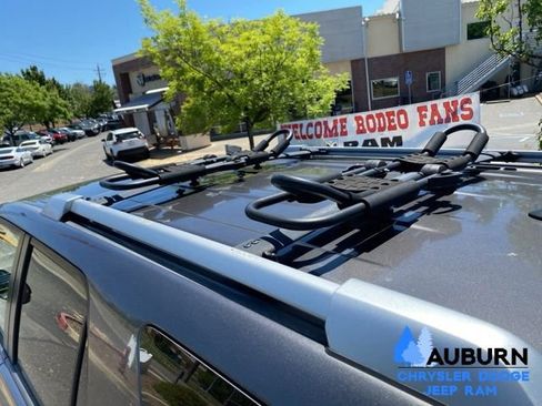 Used 2018 Toyota 4Runner SR5 Premium AWD/4WD image 4