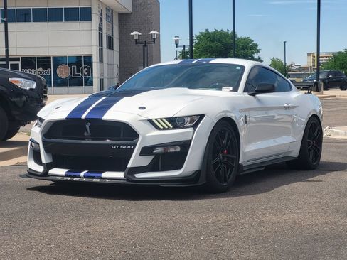 Used 2020 Ford Mustang Shelby GT500 w/ Carbon Fiber Track Pack RWD image 7