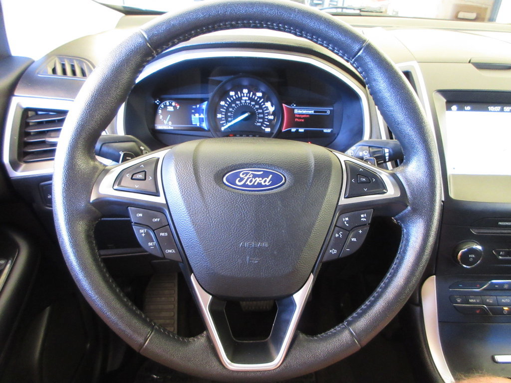 Certified 2018 Ford Edge SEL w/ Equipment Group 201A FWD image 15