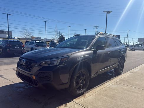Used 2024 Subaru Outback Wilderness image 7