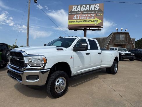 Certified 2024 RAM 3500 Tradesman w/ Chrome Appearance Group AWD/4WD image 1