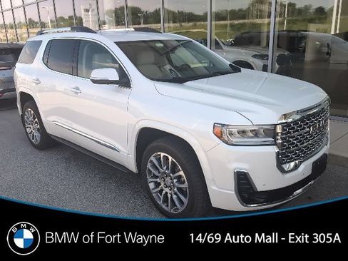 Used 2023 GMC Acadia Denali w/ LPO, 'HIT The Road' Package AWD/4WD image 1