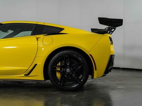 Used 2019 Chevrolet Corvette ZR1 image 13