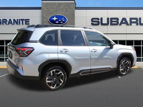Used 2025 Subaru Forester Limited image 10