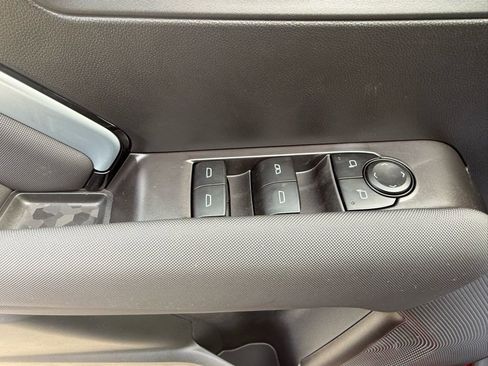 Used 2026 Chevrolet Colorado Z71 w/ Technology Package image 26