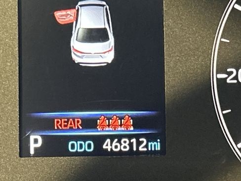 Certified 2024 Toyota Corolla LE image 24