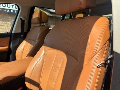 Used 2019 BMW X7 xDrive40i w/ Premium Package AWD/4WD image 29