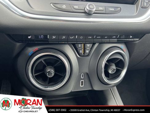 Certified 2024 Chevrolet Blazer LT image 21