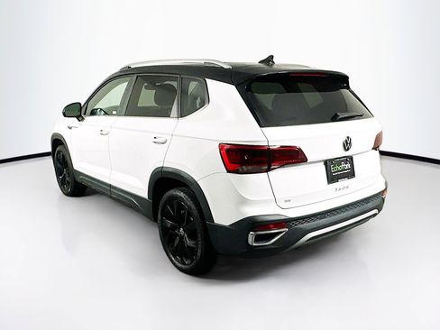 Used 2023 Volkswagen Taos SE image 5