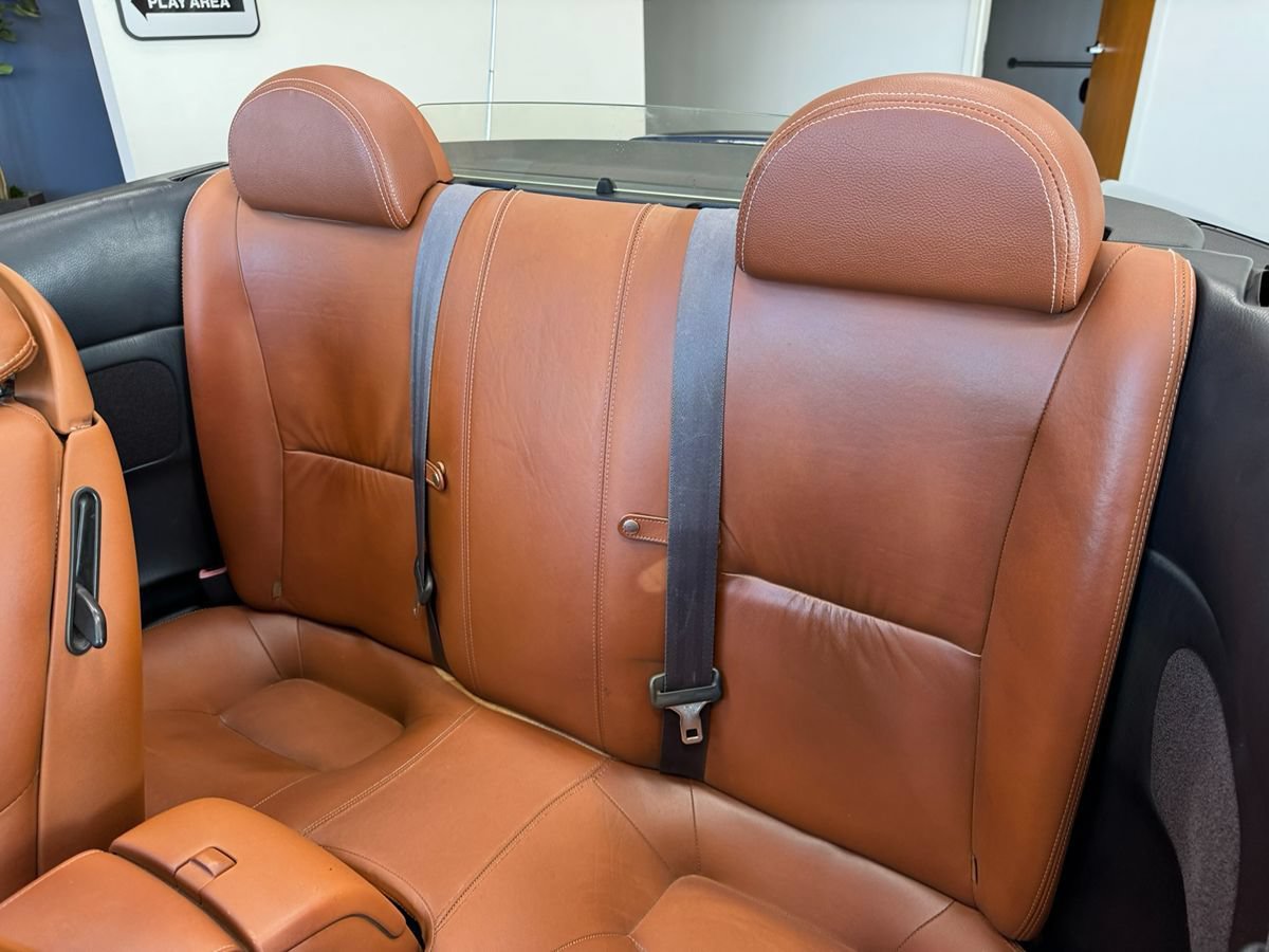 Used 2004 Lexus SC 430 Convertible w/ Preferred Accessory Pkg RWD image 40
