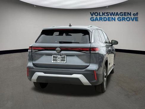 New 2025 Volkswagen Tiguan S image 11