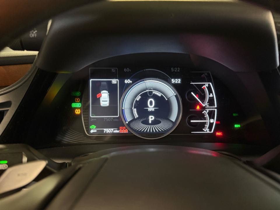 Used 2025 Lexus ES 300h w/ Technology Package FWD image 14