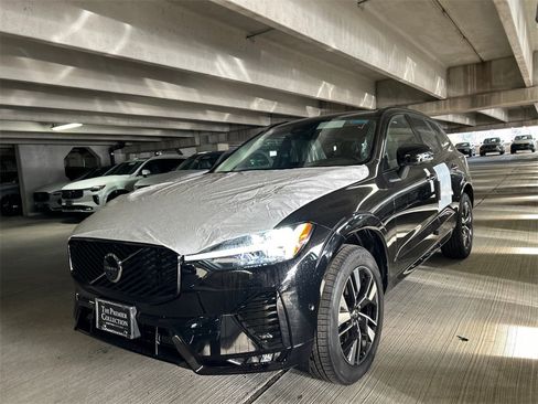 New 2026 Volvo XC60 B5 Plus w/ Protection Package Premier image 5