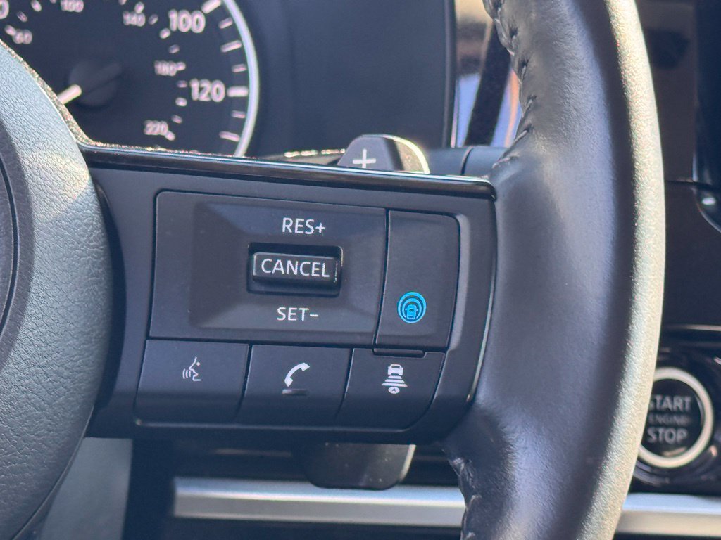 Certified 2024 Nissan Pathfinder SL FWD image 16
