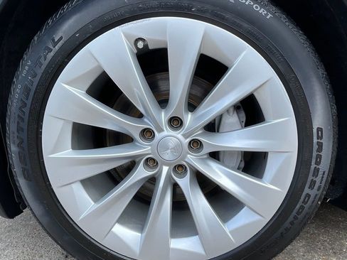 Used 2016 Tesla Model X 75D image 13