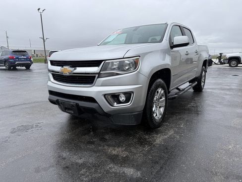 Used 2020 Chevrolet Colorado LT w/ LT Convenience Package AWD/4WD image 4