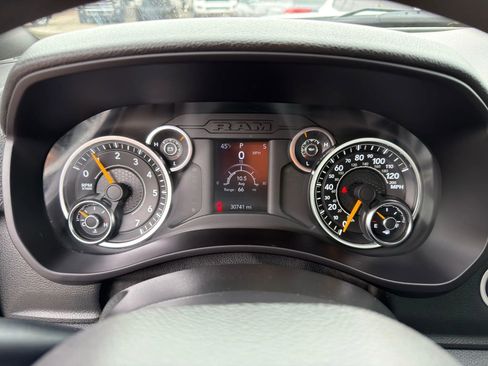 Used 2022 RAM 2500 Tradesman w/ Protection Group image 26