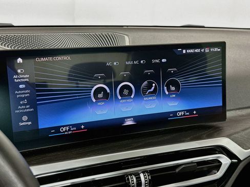 Used 2024 BMW 330i xDrive Sedan w/ Premium Package AWD/4WD image 16