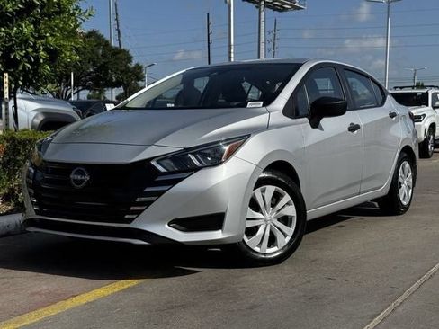 Used 2024 Nissan Versa S w/ Trunk Package FWD image 2