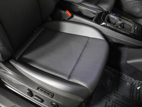 Used 2022 Volkswagen ID.4 Pro S image 46