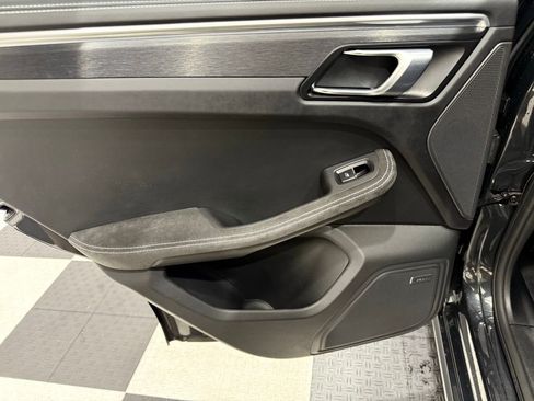 Used 2018 Porsche Macan GTS image 18