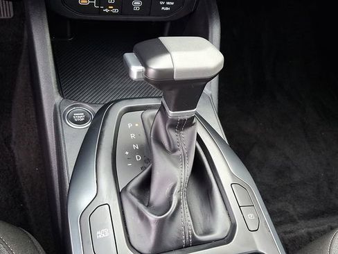 Certified 2025 Kia K4 LX image 16