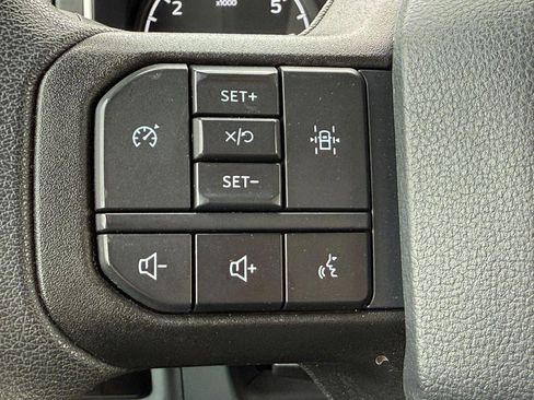 Used 2023 Ford F150 XLT image 14