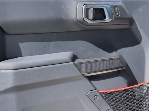 New 2025 Ford Bronco Raptor image 6