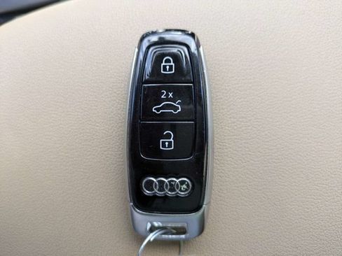 Used 2021 Audi Q7 2.0T Premium Plus w/ Premium Plus Package AWD/4WD image 33