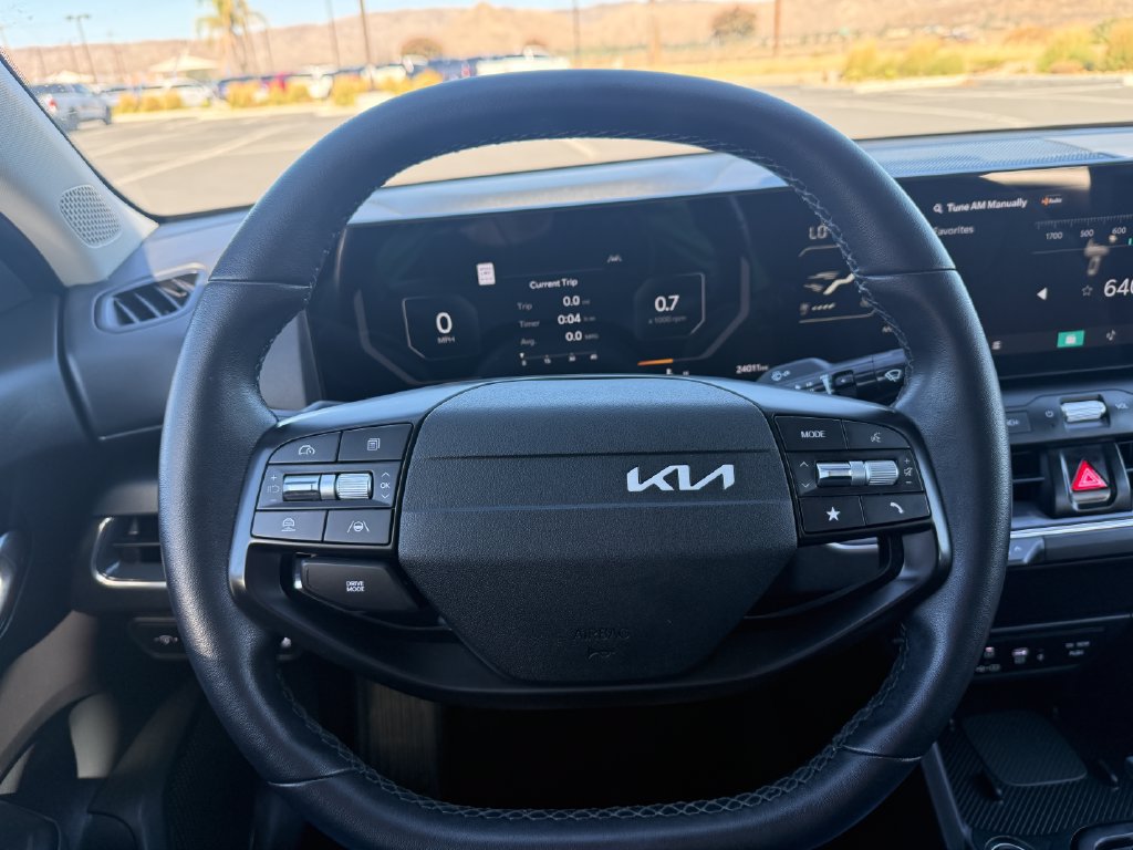 Used 2025 Kia K4 EX FWD image 18
