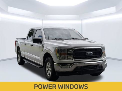 Used 2022 Ford F150 XLT w/ Trailer Tow Package AWD/4WD image 8