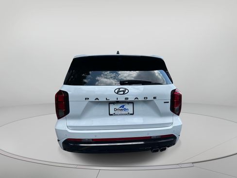 Used 2025 Hyundai Palisade Calligraphy AWD/4WD image 4