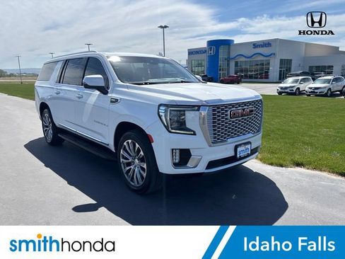 Used 2021 GMC Yukon XL Denali w/ Advanced Technology Package AWD/4WD image 1