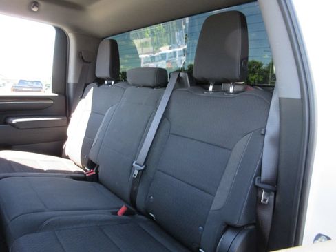 Used 2024 Chevrolet Silverado 2500 LT AWD/4WD image 21