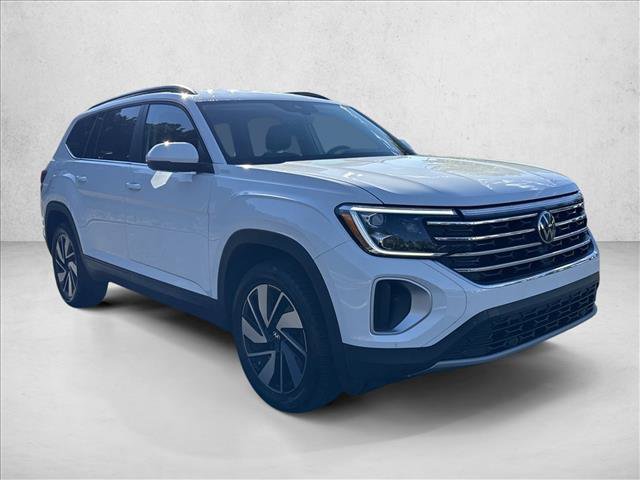Used 2024 Volkswagen Atlas SE FWD image 3