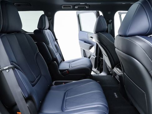 New 2026 INFINITI QX80 4WD w/ Sport Exterior Package image 80