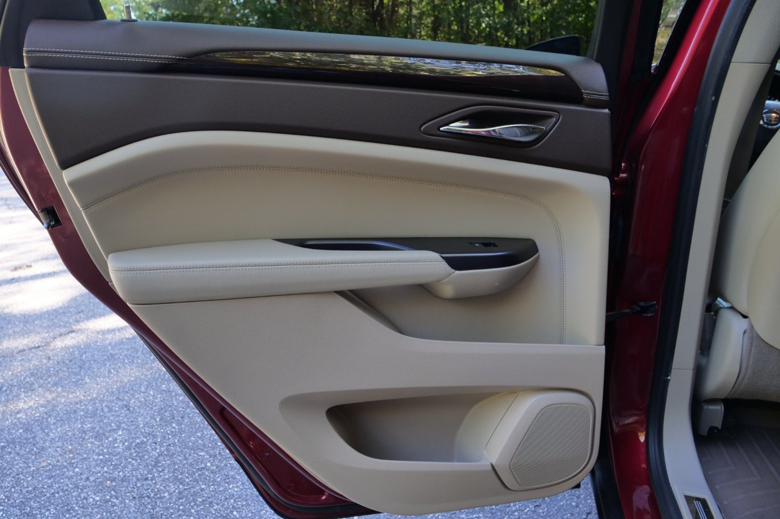 Used 2013 Cadillac SRX Performance w/ Driver Awareness Package FWD image 18
