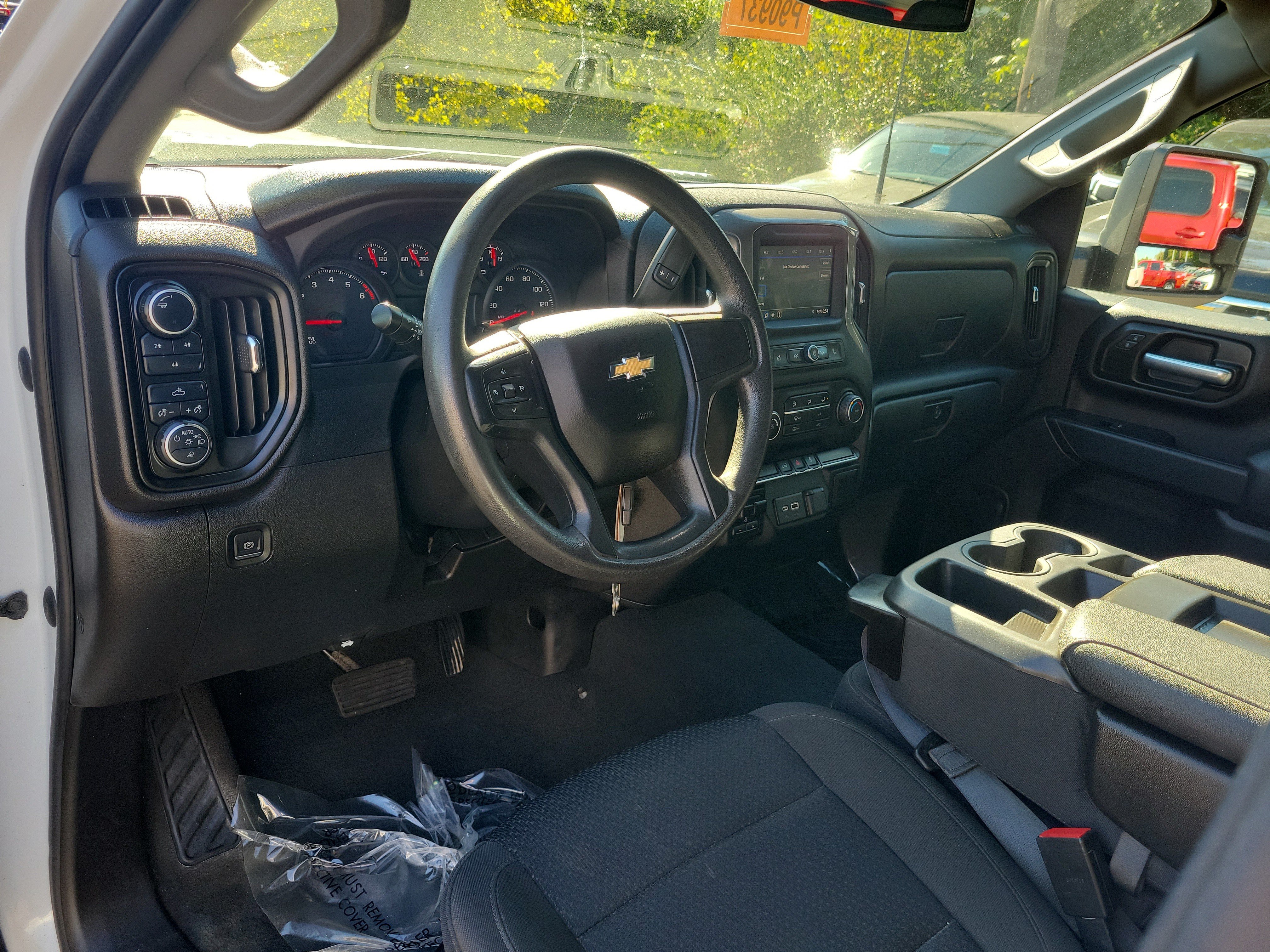 Used 2023 Chevrolet Silverado 2500 Custom w/ Custom Convenience Package AWD/4WD image 19