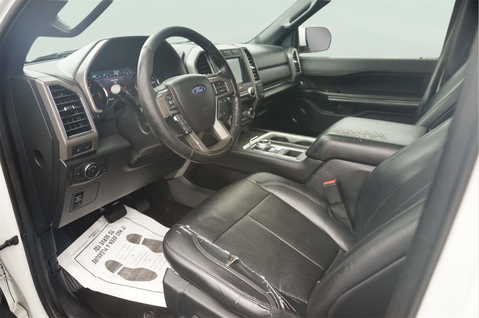 Used 2020 Ford Expedition Max XLT w/ Equipment Group 202A RWD image 8