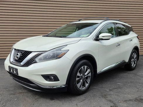 Used 2018 Nissan Murano SV AWD/4WD image 1