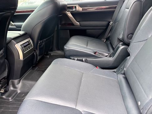 Used 2017 Lexus GX 460 Premium image 27