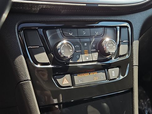 Used 2018 Buick Encore Preferred FWD image 16