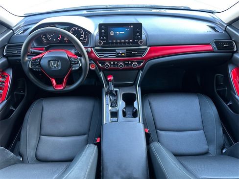 Used 2019 Honda Accord LX image 11