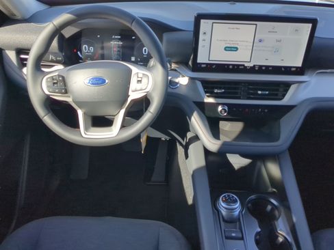 New 2026 Ford Explorer Active image 47