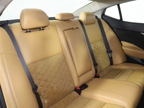 Used 2016 Nissan Maxima SR image 15