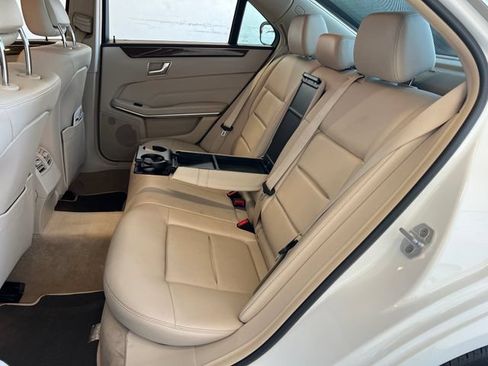 Used 2016 Mercedes-Benz E 350 Sedan image 41